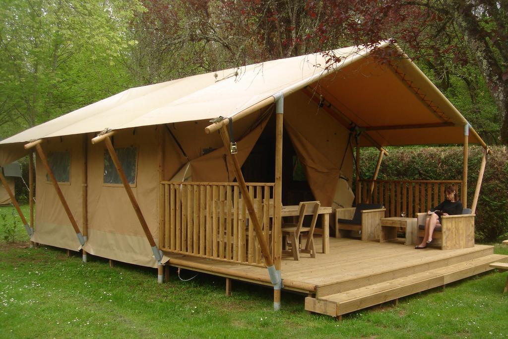 Camping De La Bonnette Caylus Стая снимка
